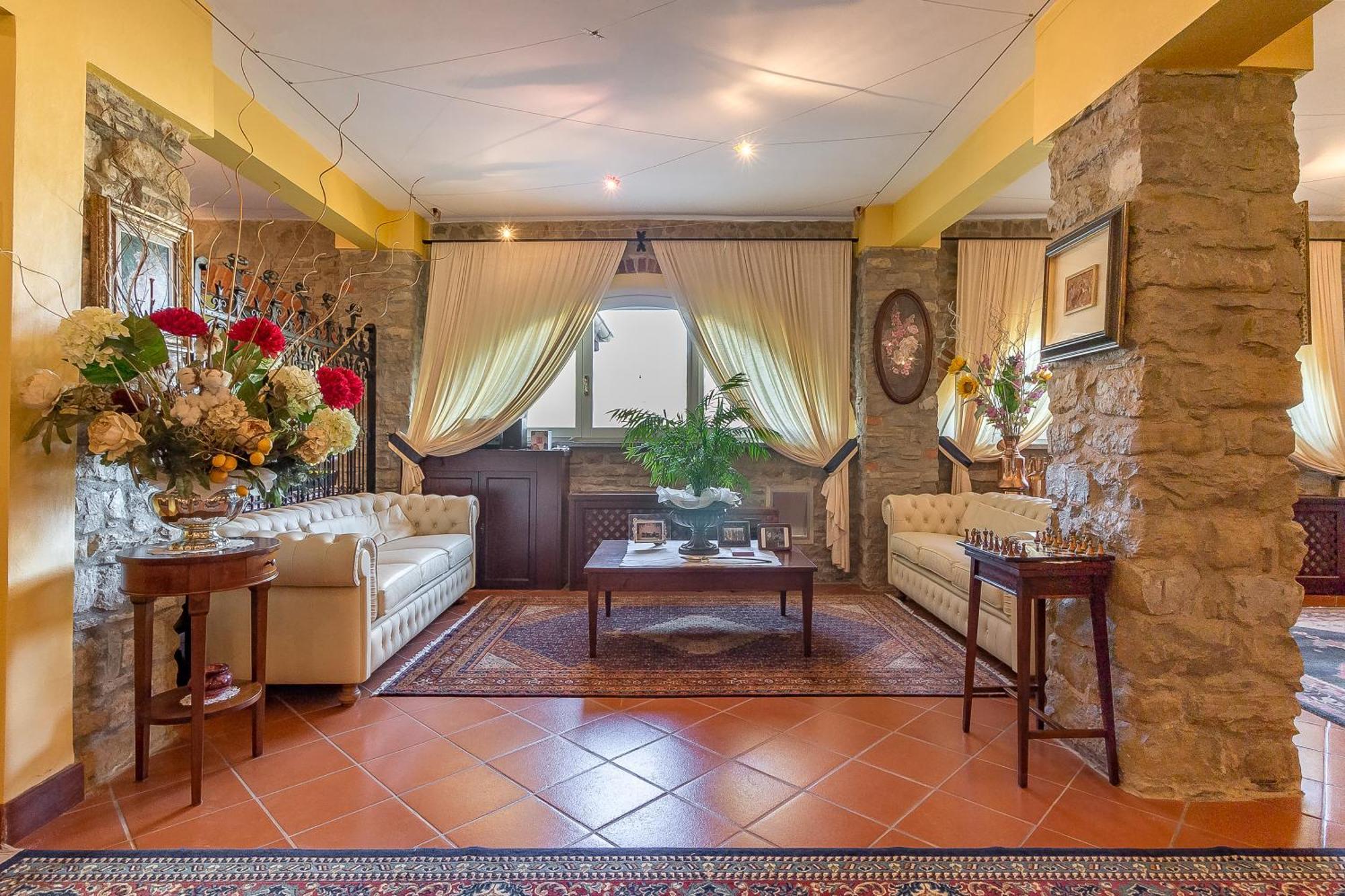 Tenuta Pian D'Attesio - Agriturismo Castelletto Soprano Kültér fotó