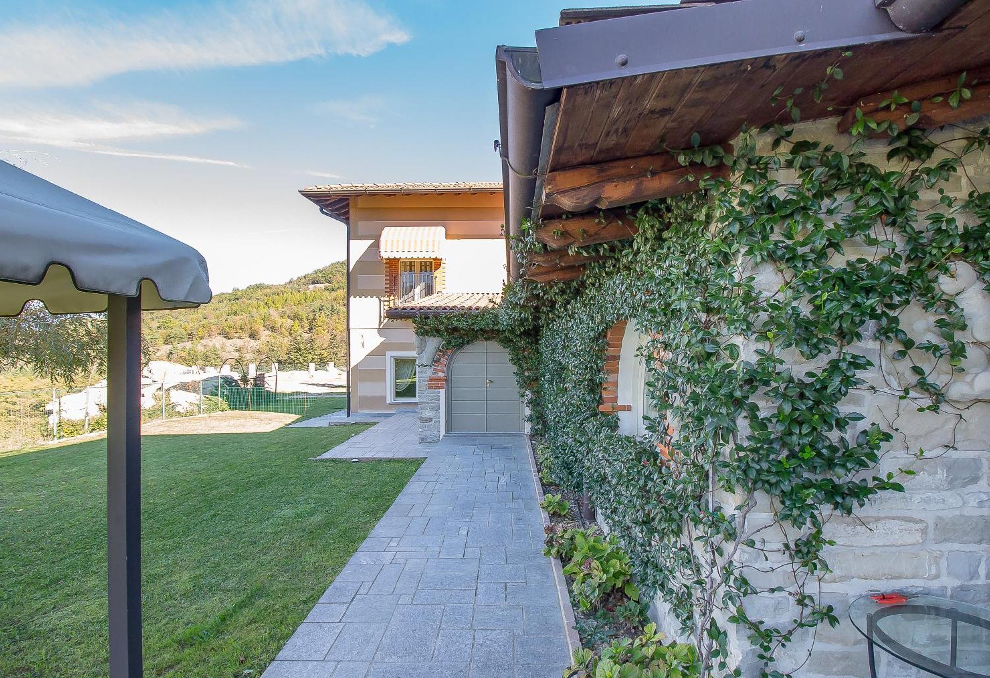 Tenuta Pian D'Attesio - Agriturismo Castelletto Soprano Kültér fotó