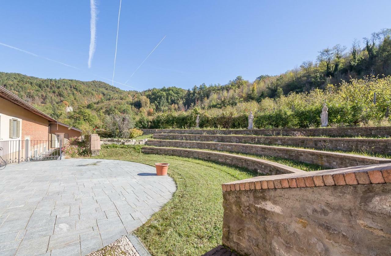 Tenuta Pian D'Attesio - Agriturismo Castelletto Soprano Kültér fotó