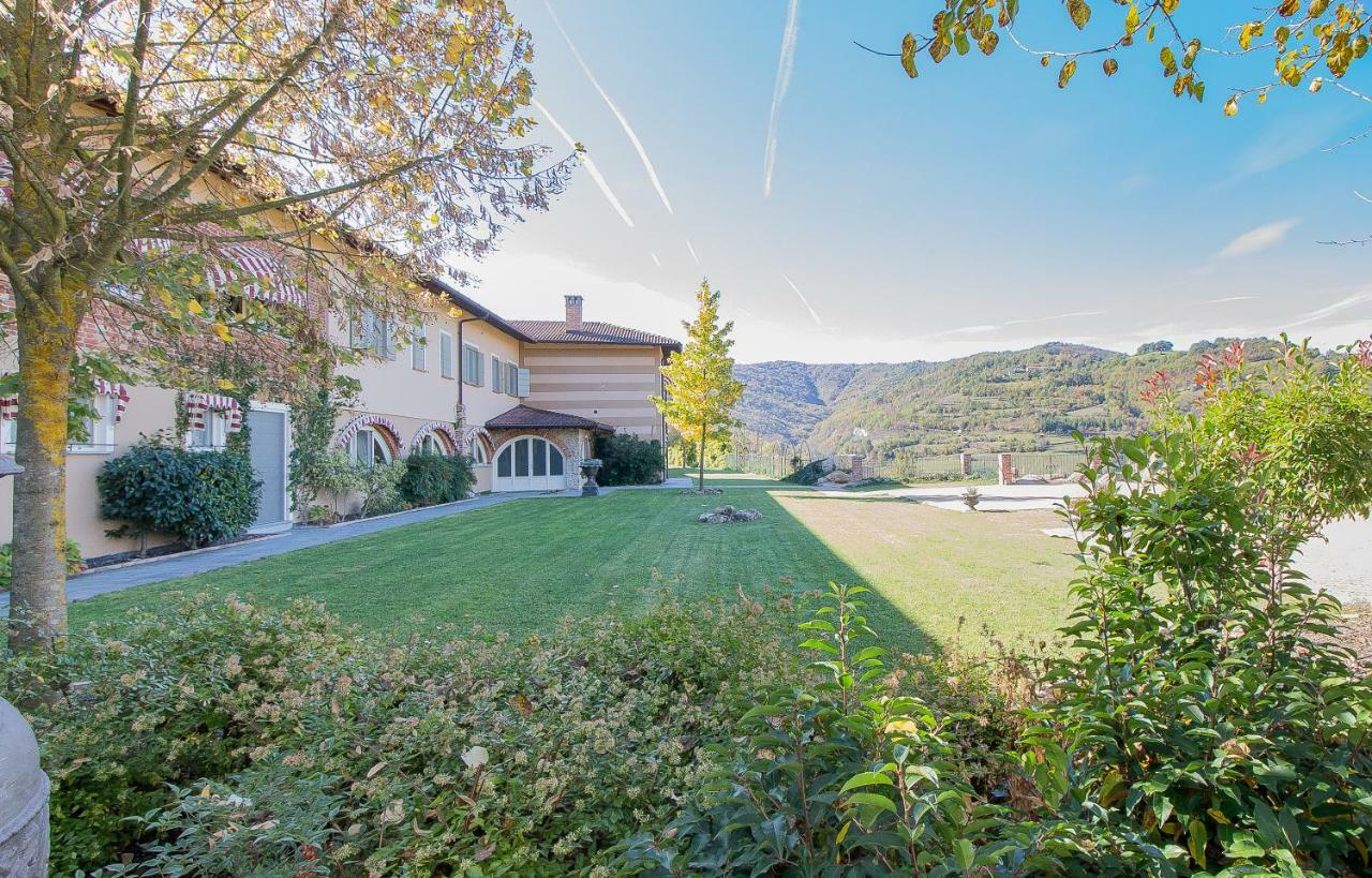 Tenuta Pian D'Attesio - Agriturismo Castelletto Soprano Kültér fotó