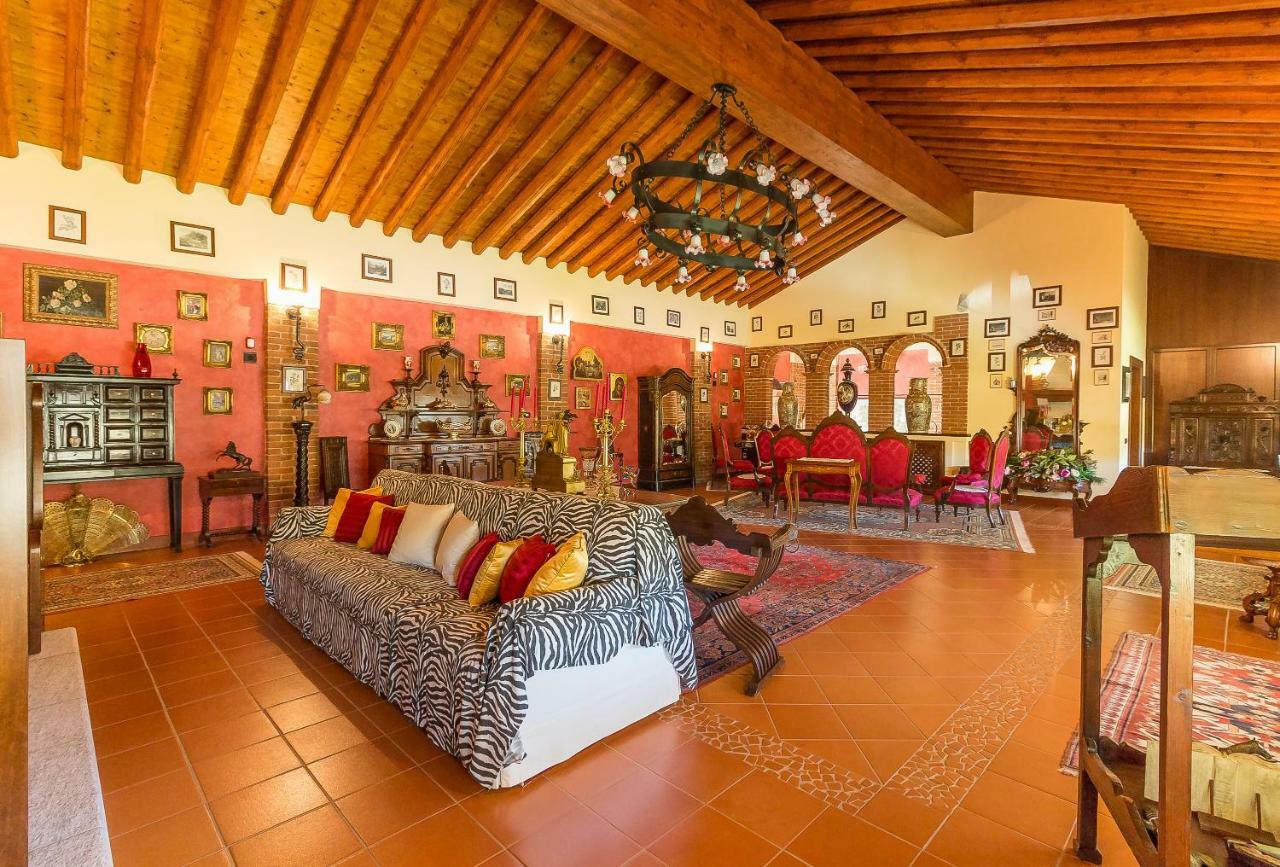 Tenuta Pian D'Attesio - Agriturismo Castelletto Soprano Kültér fotó