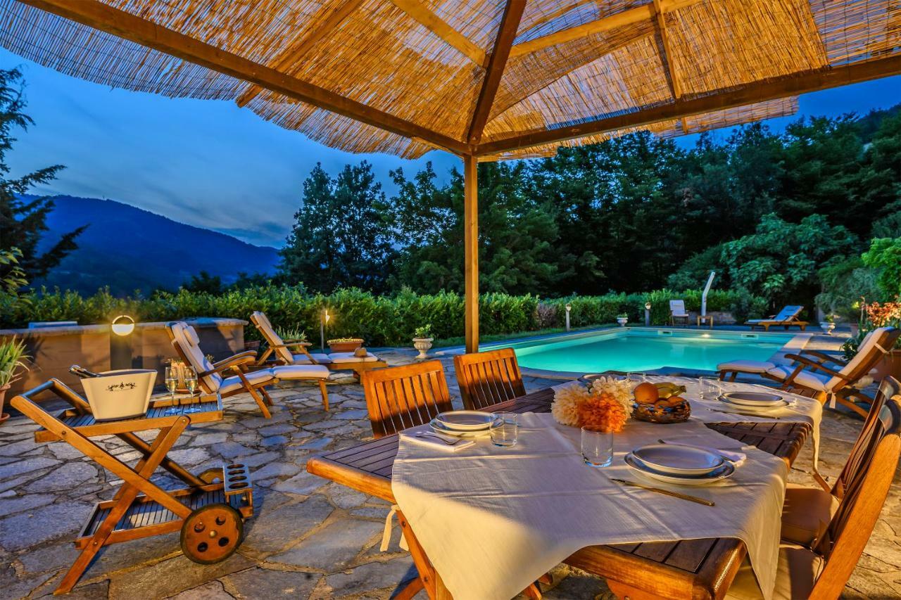 Tenuta Pian D'Attesio - Agriturismo Castelletto Soprano Kültér fotó